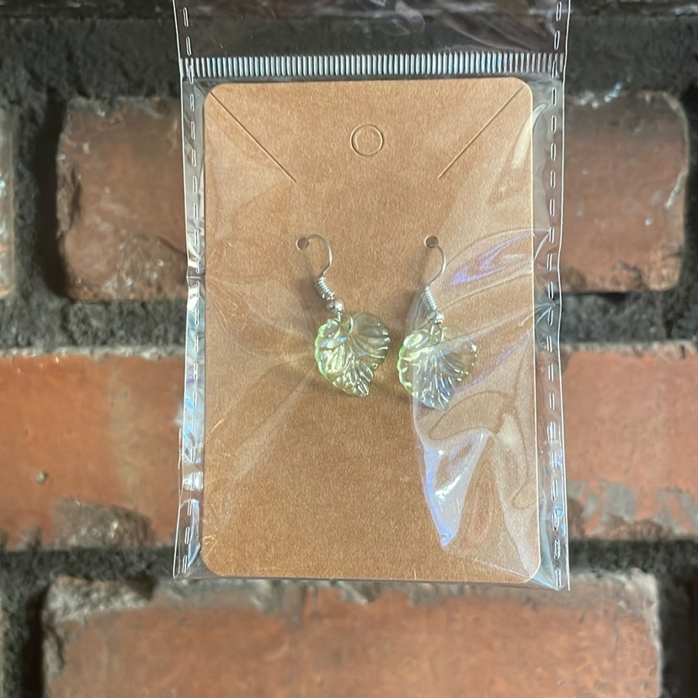 Green leaf earrings